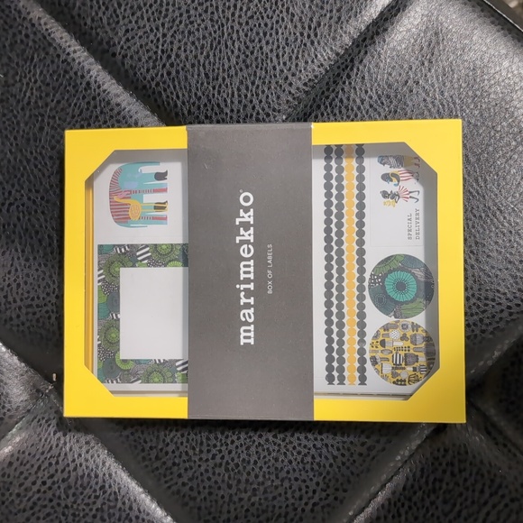 MARIMEKKO BOX OF LABELS NWT - Picture 1 of 6